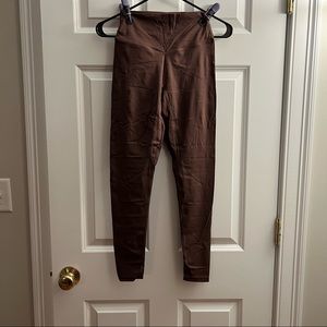 Balance Athletica (vitality) cloud leggings